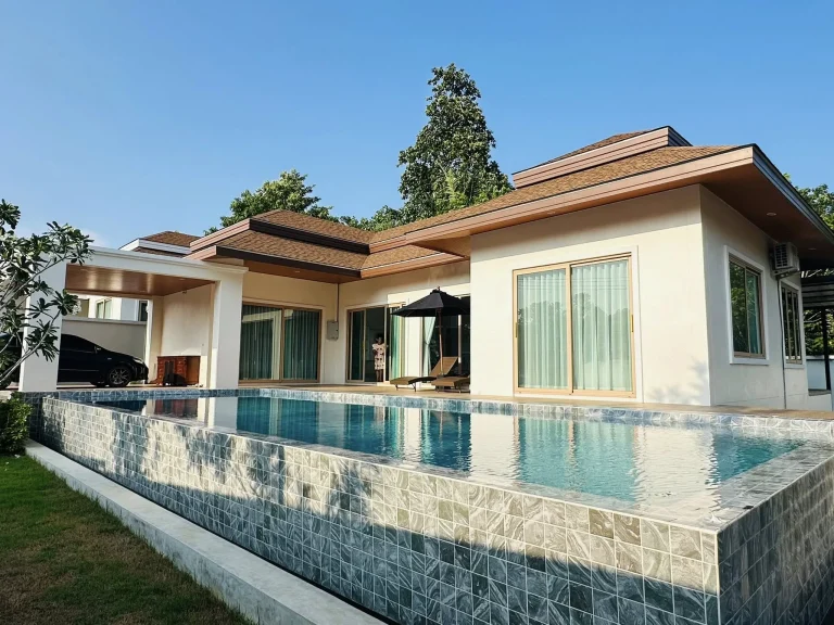 Modern Luxury Pool Villa